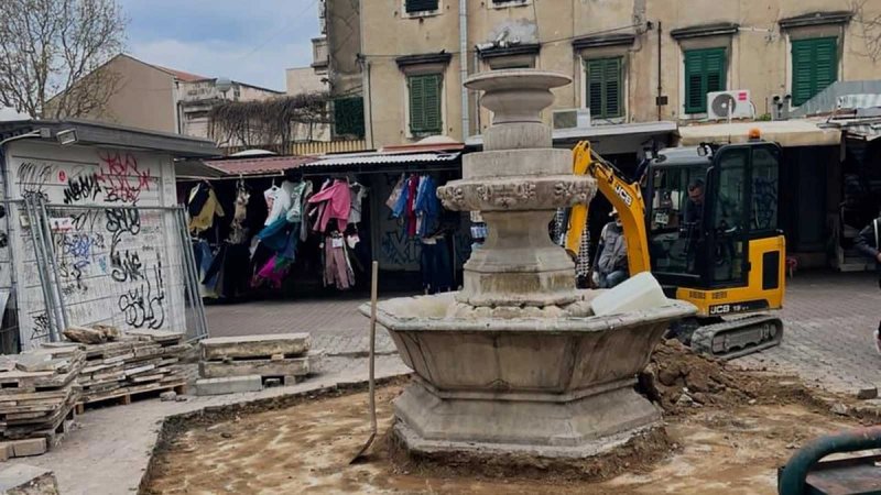 Počela obnova fontane na splitskom Pazaru