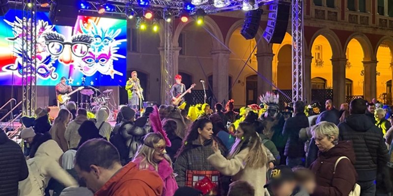 Splitski Peacefool Snyte napunio Prokurative