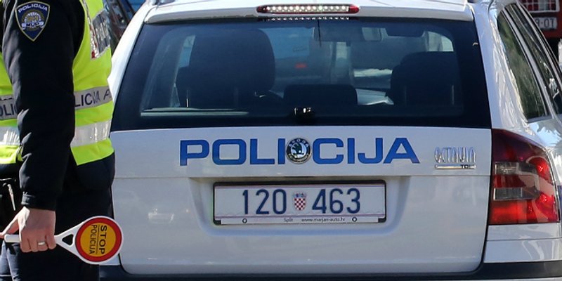 Automobilom ubio pješaka na mjestu