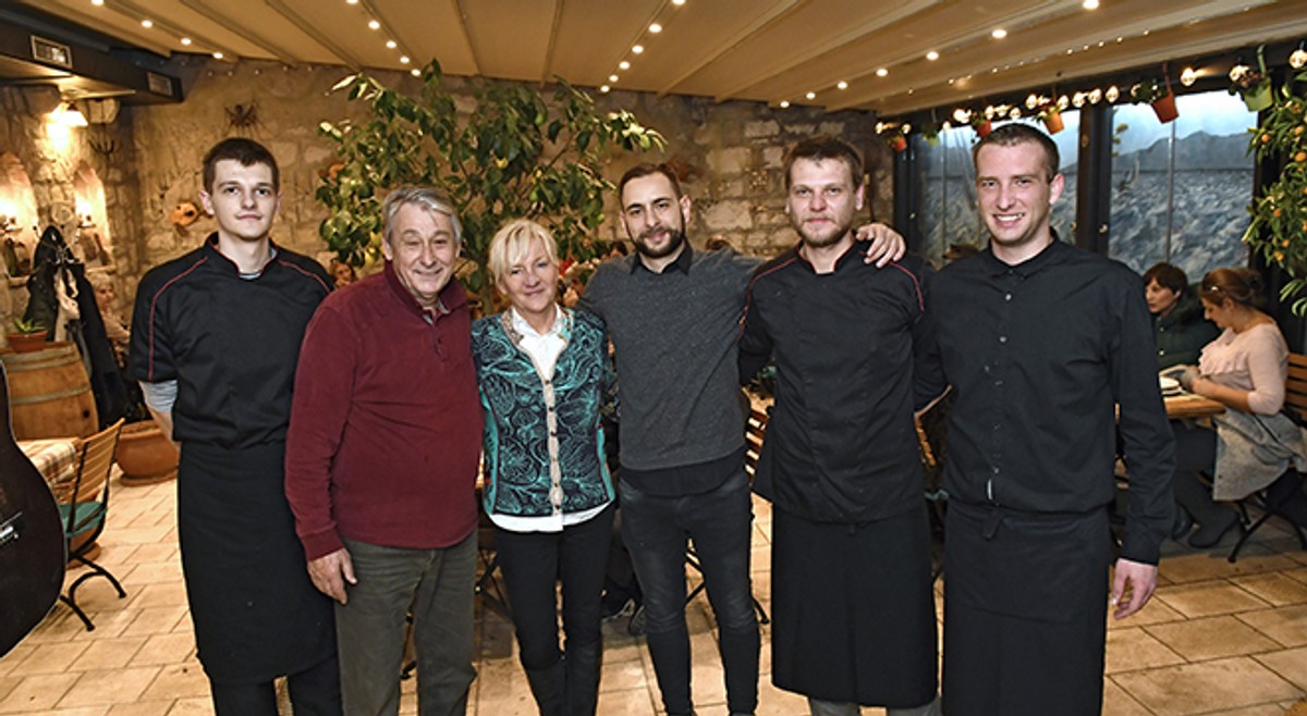 NAJBOLJI SPLITSKI RESTORANI Konoba Fetivi: Nakon što nas je Michelin provjerio, sada u provjeru dolaze i fetivi