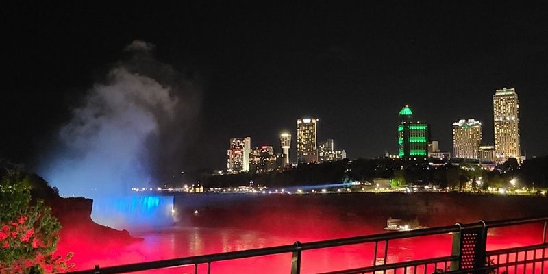 Slapovi Niagare zasvijetlili u bojama Hrvatske!