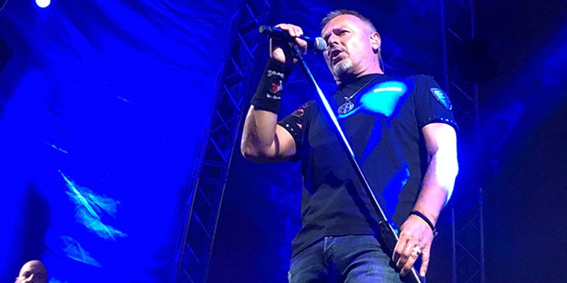 ZAVRŠIO KONCERT U SOLINU Thompson: Nekima je sporna 'Bojna Čavoglave', sporna je njima i hrvatska država!