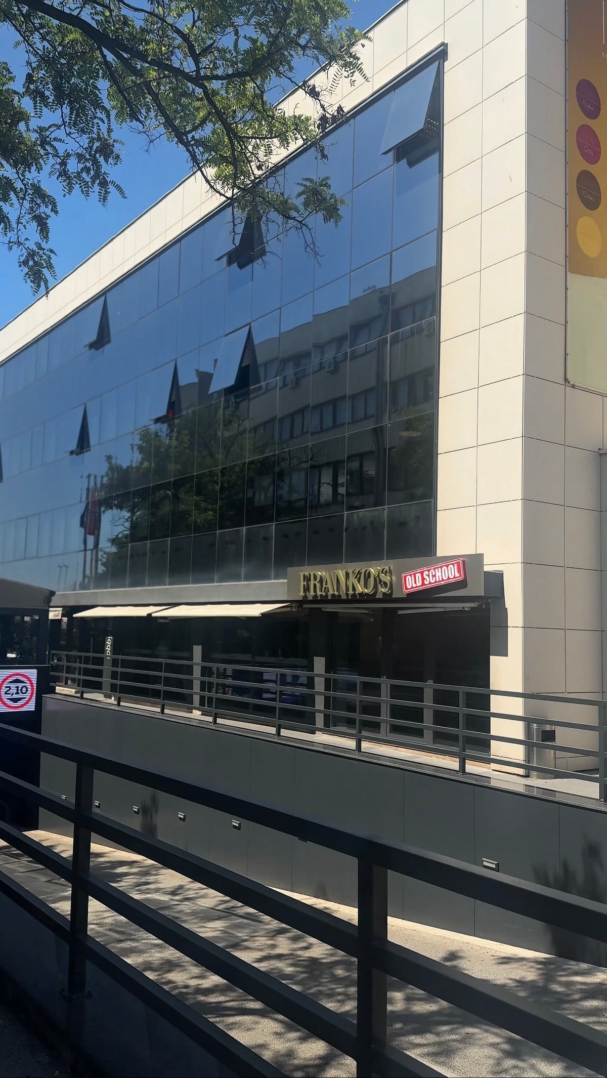 Otvorenje Franko's Old School Pizzerije u Splitu - besplatne pizze za sve posjetitelje