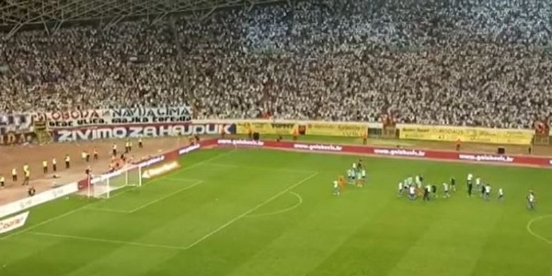 Pogledajte kako je Poljud ispratio igrače Hajduka nakon slavlja protiv Vitorije