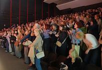 1000 Splićana u dva dana uživalo u drami 'Prima Facie', Nataša Janjić Medančić stajaćim ovacijama nagrađena na svakoj izvedbi