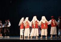 FOTO Više od 500 djece zaplesalo u Imotskom: Folklor koji čuva tradiciju Dalmacije