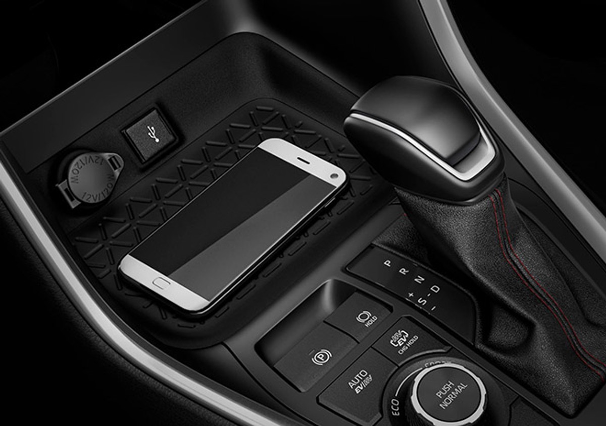 Novi Suzuki Across (PHEV) sada uz Suzuki subvencije!