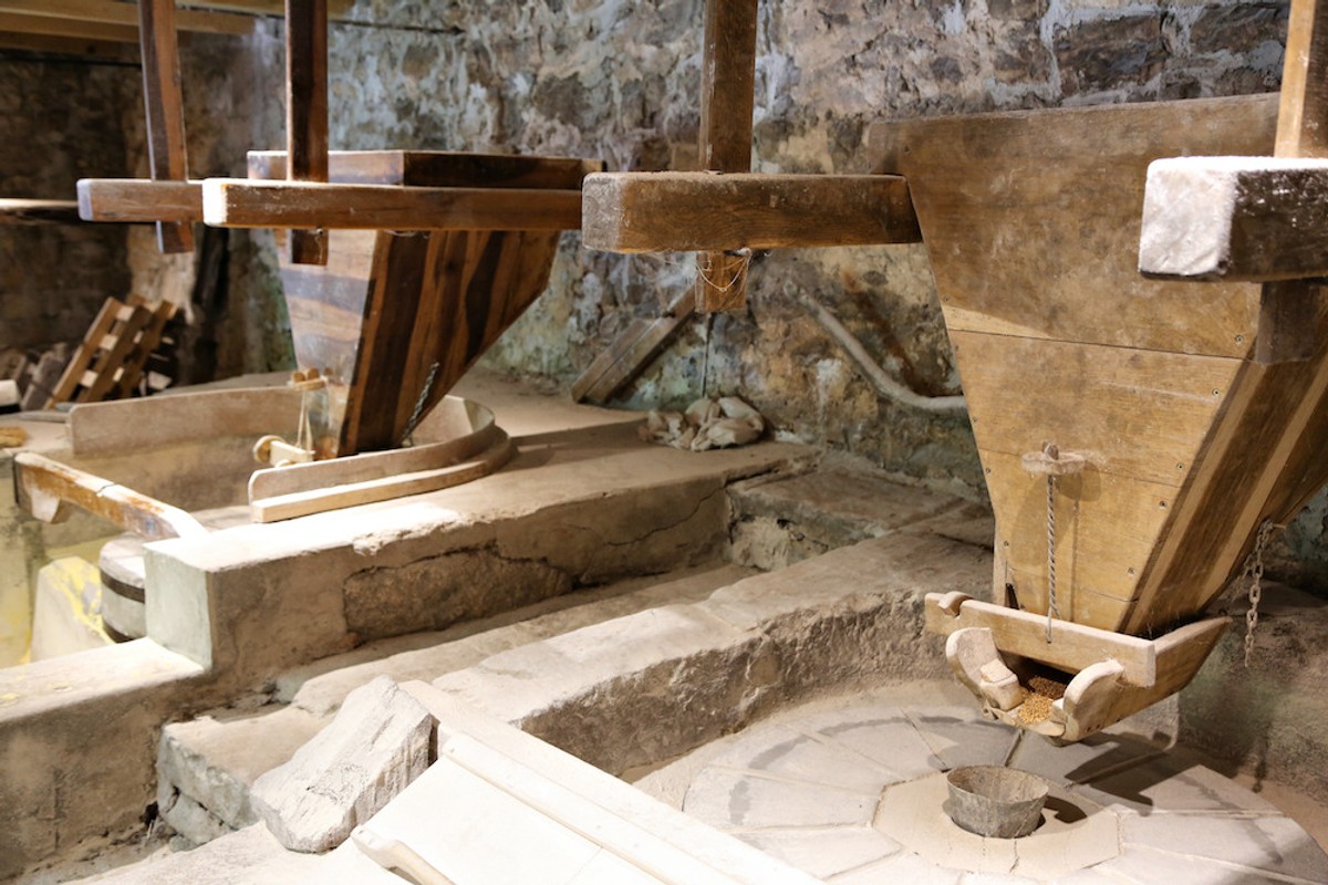 DALMATINSKO EVANĐELJE: Mlinica, brašno i kruh