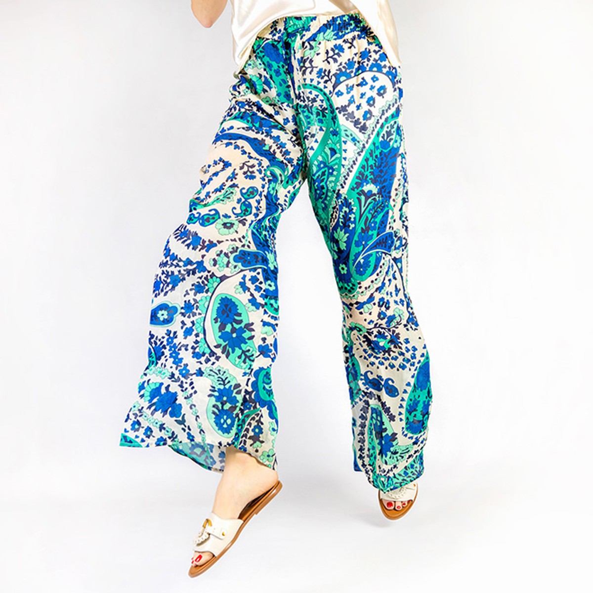 JOKER FASHION PORTFOLIO Lagano i opušteno u ljetnim hlačama