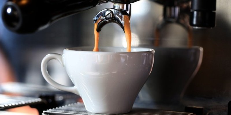 Kofein je povezan sa smanjenom tjelesnom težinom i smanjenim rizikom od dijabetesa tipa 2, ali...