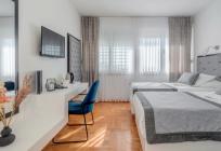 NOVO U SPLITU Hotel Pax nudi dugoročan najam soba