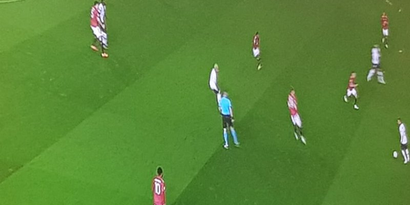 LIGA PRVAKA: PSG slavio na Old Traffordu, Baturina zaigrao protiv Barcelone