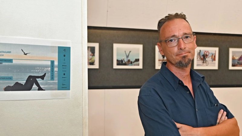 FOTOGALERIJA Veljko Martinović predstavio fotomonografiju i izložbu u Foto klubu Split
