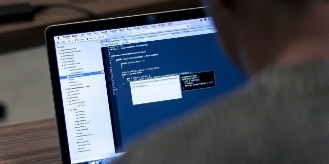 Maloljetnici koji su lažno prijetili bombama osumnjičeni za terorizam