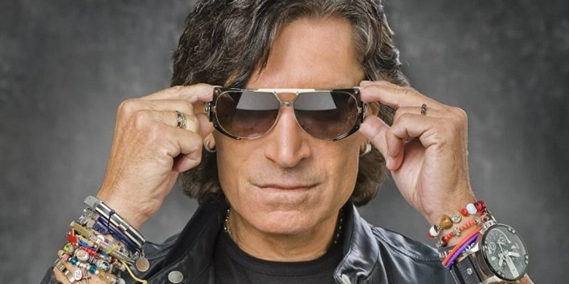 Jasmin Stavros nastavlja s terapijom zračenja, a bol popušta