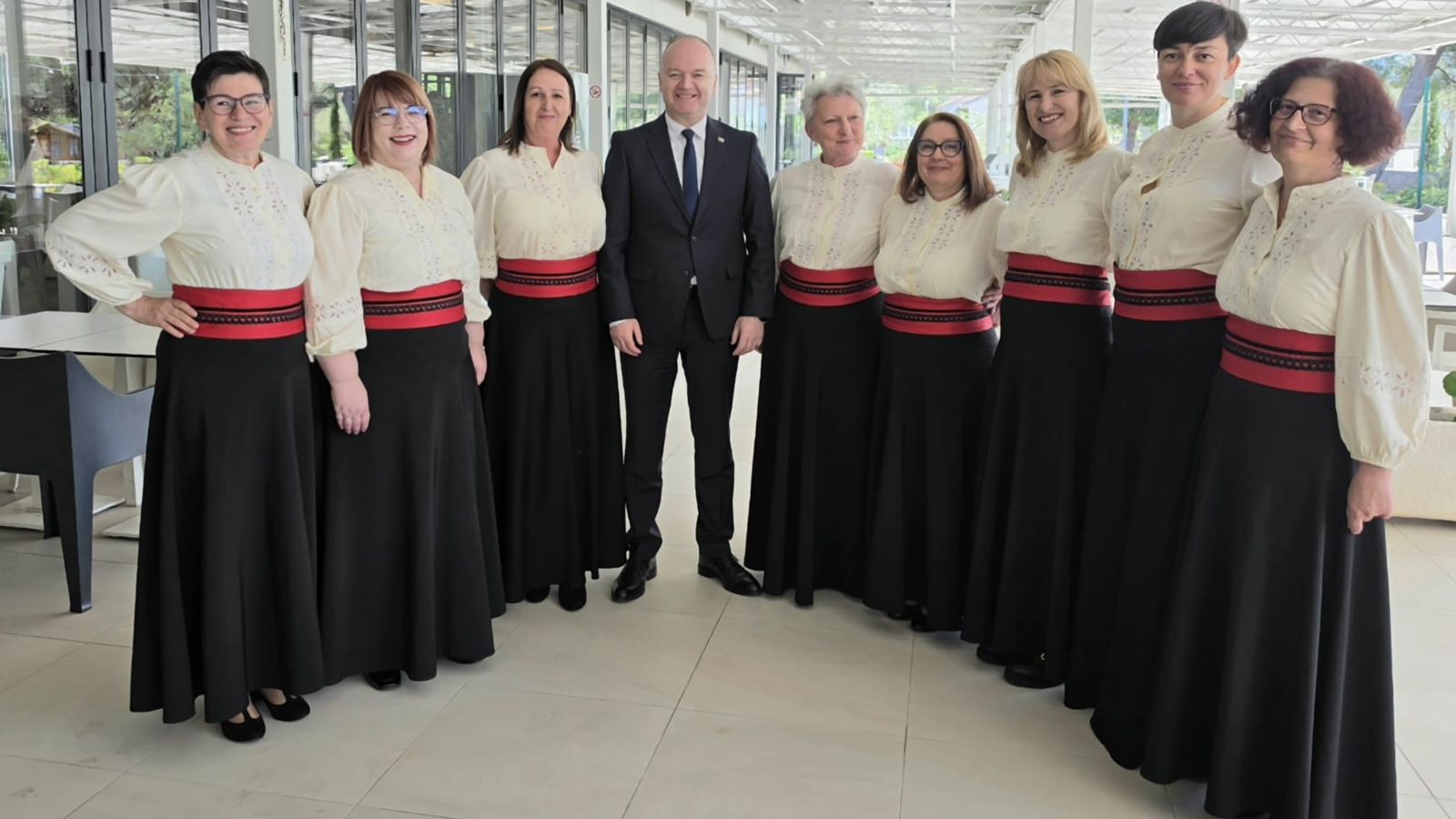 Ministar Šipić u Starigradu: Novi Zakon o demografskoj obnovi donosi snažniju potporu obiteljima i lokalnim zajednicama