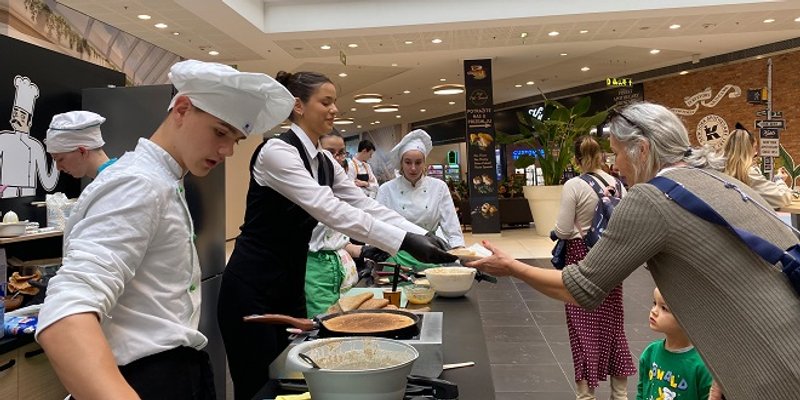 FOTOGALERIJA: Održan Dan autizma u City Centeru one