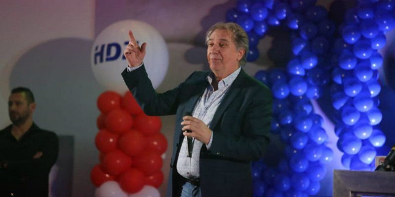 POGLEDAJTE KAKO JE ŽANKO PODIGAO ATMOSFERU 'Kad je bilo najteže, rodio se HDZ'