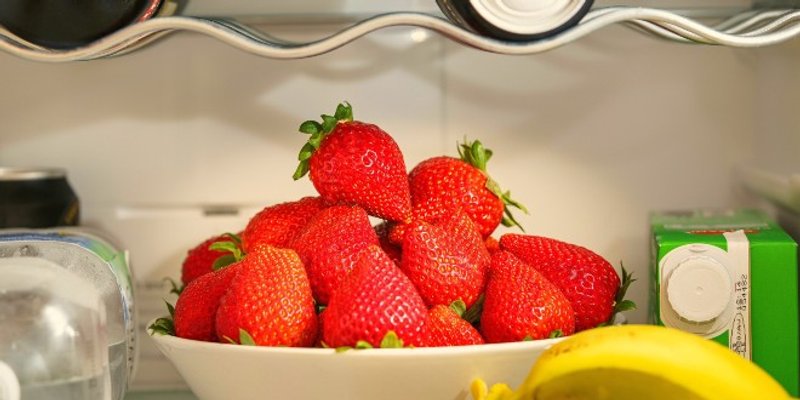 RECEPT Krema od mascarponea s jagodama i čokoladom