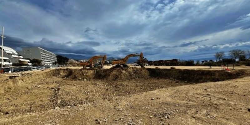 FOTO Počeli široki iskopi na poziciji garaže u sklopu uređenja žnjanskog platoa