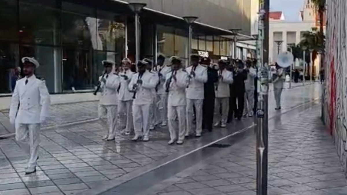CENTAR SPLITA Dan vam mora biti dobar kada počne ovom izvedbom orkestra, pogledajte video snimljen u 7.30 sati
