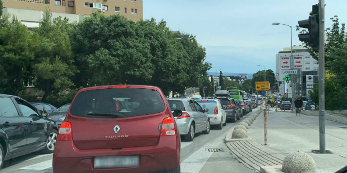 Gužve u i oko Splita, svi raspoloživi policajci su na terenu