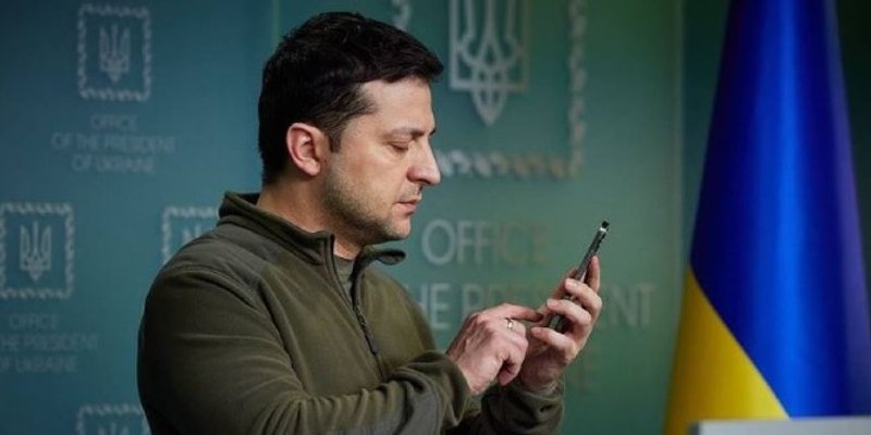 Tko Zelenskom osmišlja mnogobrojne emocionalne govore?