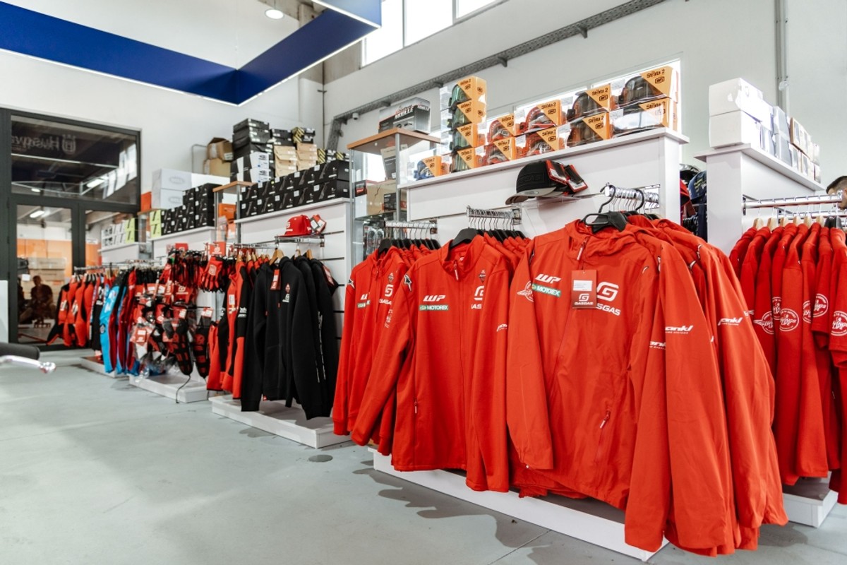 Prodajno-servisni centar za motocikle i ATV vozila