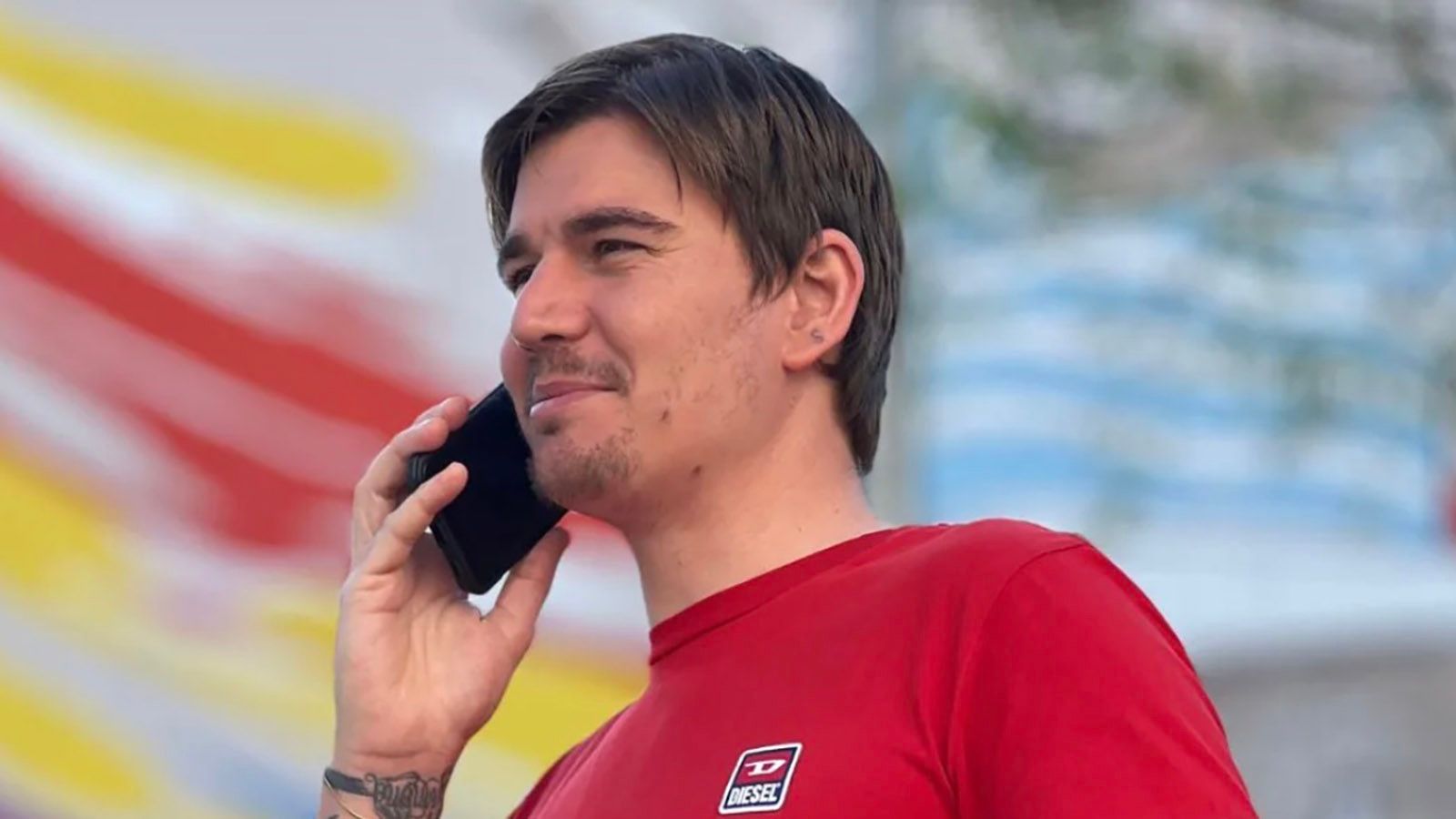 VIDEO 'Dva prsta' protiv rata: Splićanin objavio drugu pjesmu nakon 'Sučeljavanja'