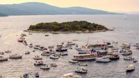 Potezanje Mrduje ponovno okuplja Bračane i Šoltane u borbi za otočić