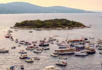 Potezanje Mrduje ponovno okuplja Bračane i Šoltane u borbi za otočić