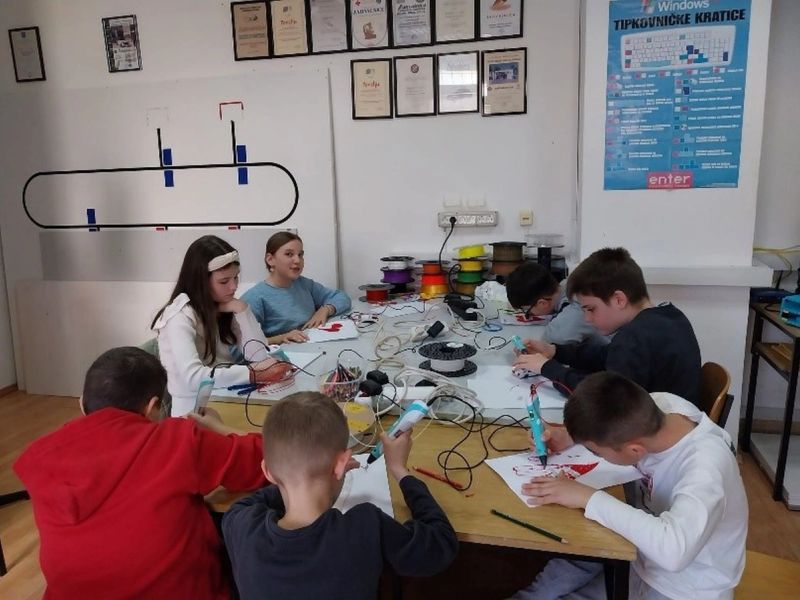 U Splitu počinju radionice robotike, modelarstva i automatike za osnovnoškolce