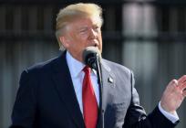 PANIKA I PUCNJEVI: Trump i Melania hitno evakuirani usred gala večere