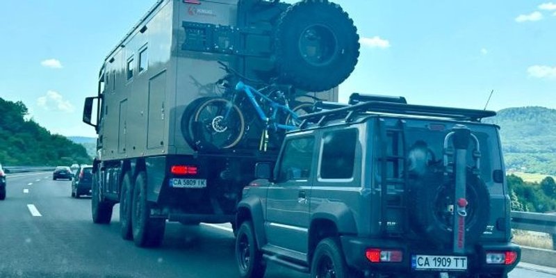Ukrajinci na ljetovanju u Hrvatskoj, kao da su s prve linije bojišta stigli?