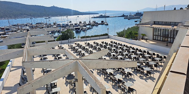 TEATAR UZ MORE Komedija 'Casabianca' stiže na ljetnu scenu u Lori 