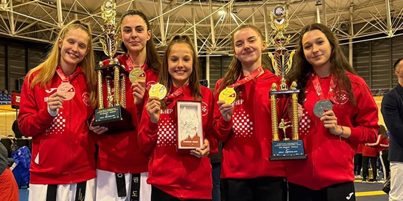 FOTO Marjan dominantan u Rugvici: Sedam zlata i ukupno 18 medalja