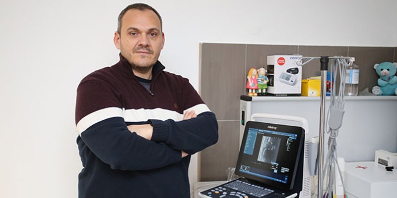 POLIKLINIKA STRADIVARI Dr. Antonovski objašnjava zašto prvi ortopedski pregled treba obaviti odmah nakon rođenja