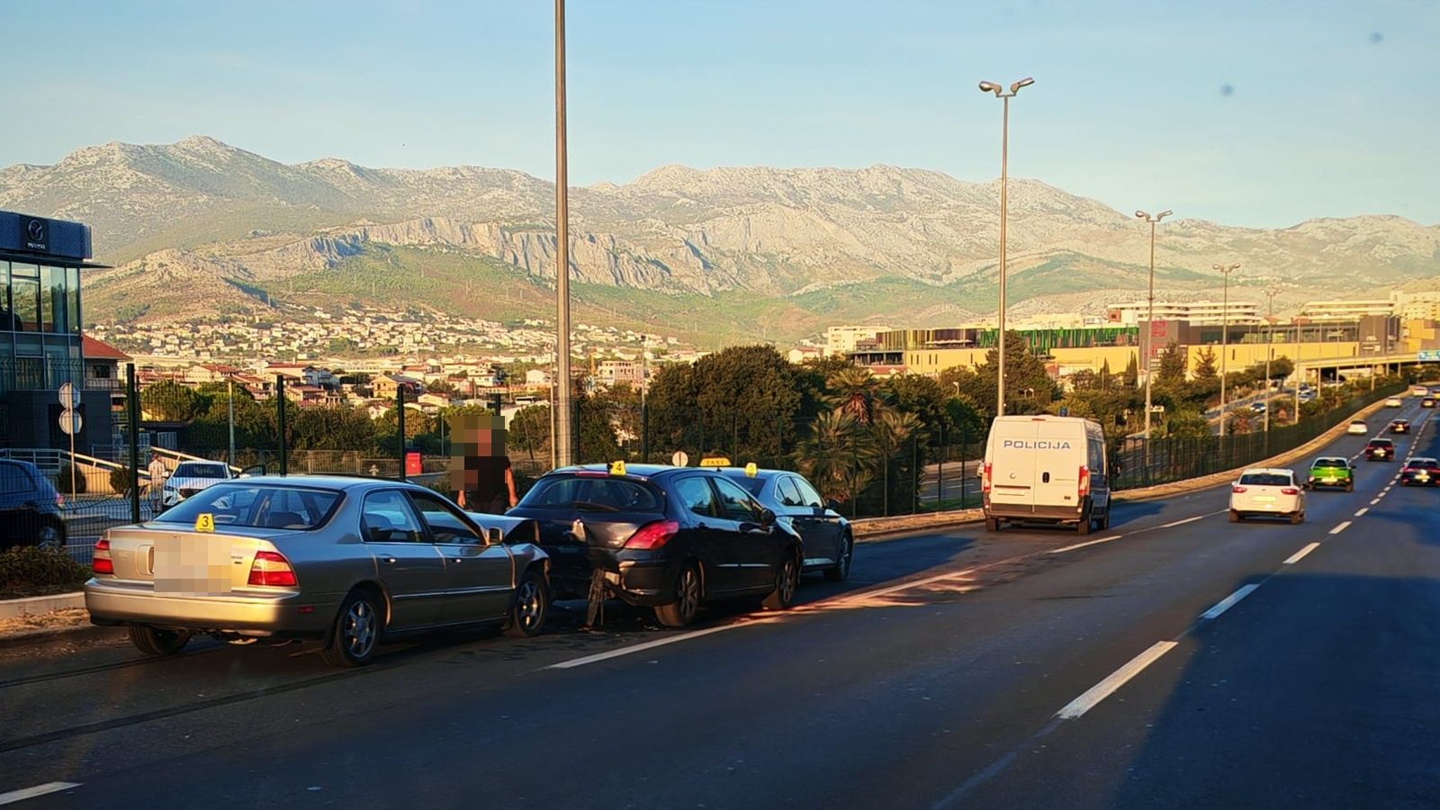 Prometna nesreća kraj Antipirosa