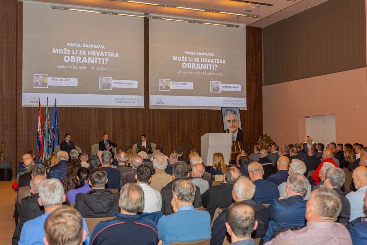 Panel 'Može li se Hrvatska obraniti' | foto: Bogdan Klarić