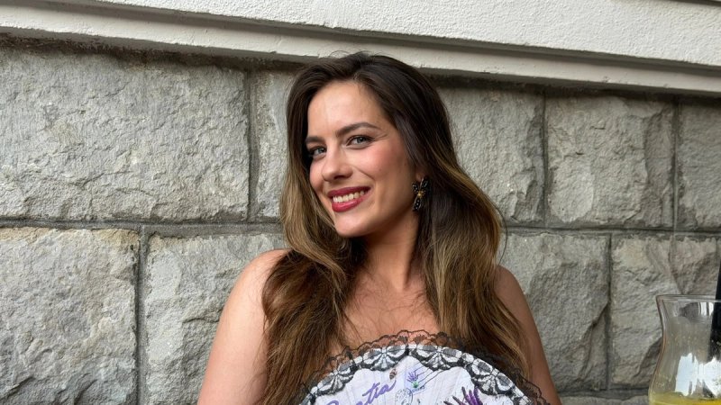 VIDEO Uršula Najev predstavlja se u posebnom izdanju! Popričali smo o neprežaljenoj Amy, njenom 'lijeku', 'Kumovima' kao i o njoj osobno