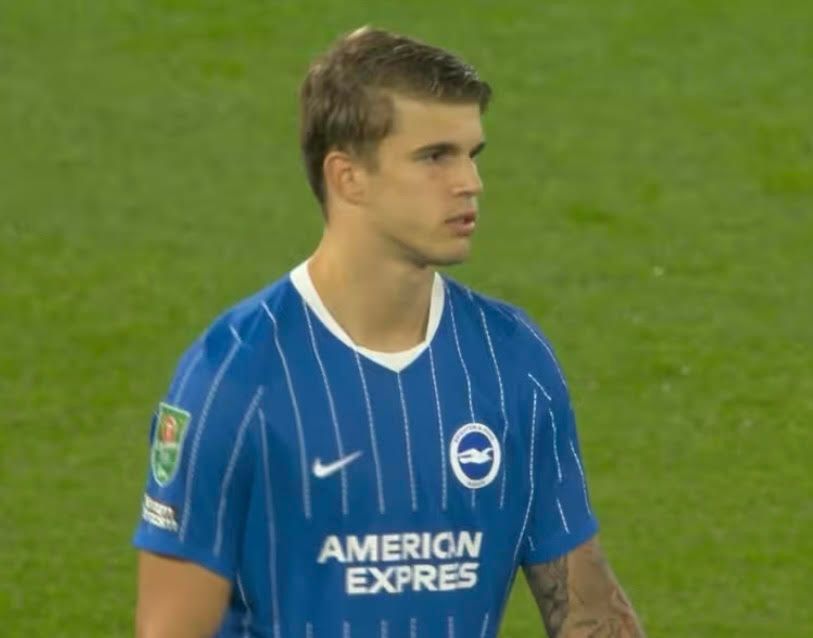 Brighton pokleknuo na Anfieldu, Vušković odigrao svih 90 minuta