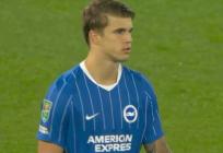 Brighton pokleknuo na Anfieldu, Vušković odigrao svih 90 minuta