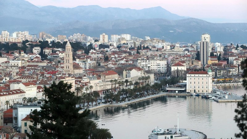 Prije deset godina istražili su stavove Splićana o turizmu, sada žele vidjeti što se promijenilo