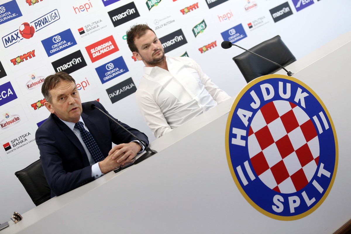 Konferencija za novinare Tomislava i Zorana Mamića | Veljko Martinović