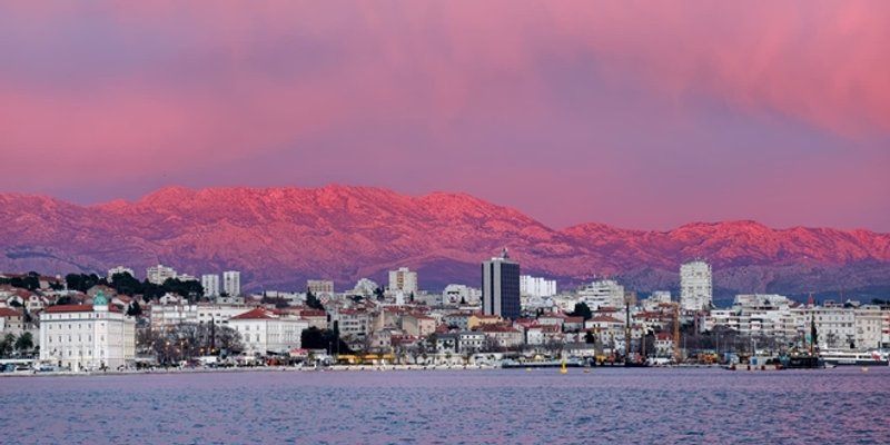FOTO/VIDEO Pogledajte kako je na par minuta izgledalo nebo iznad Splita