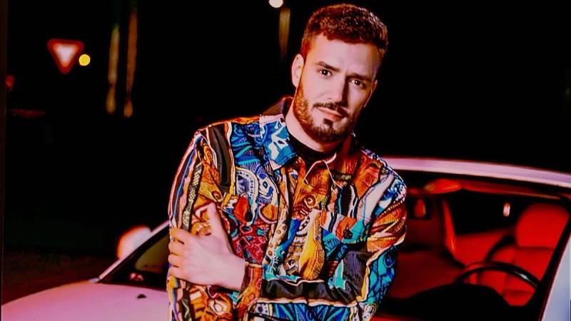 Ivo Marinković predstavlja novi singl 'Dah na vratu': Ljetni ritam sa swing prizvukom i dozom humora