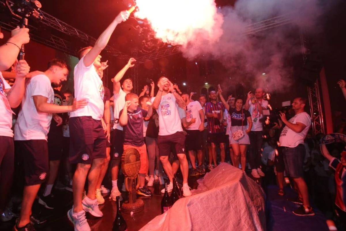 Fešta na gradskim ulicama | foto: Veljko Martinović