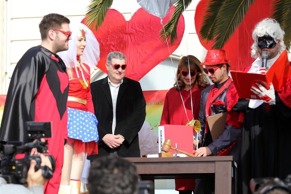 Miljen Chovan: Za brojne programe krnjevala nema mjesta u medijima dok se ne ispolitiziraju