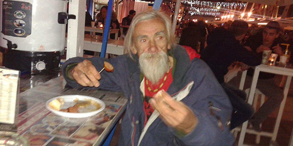 UŽIVO S KUĆICA: Porezna inspekcija je na Rivi u akciji...