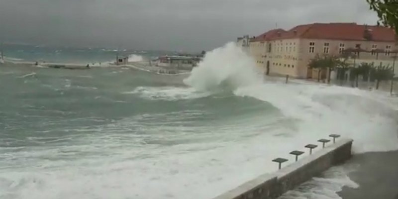 VIDEO Evo i snimki s Brača, Zlatni rat je potopljen